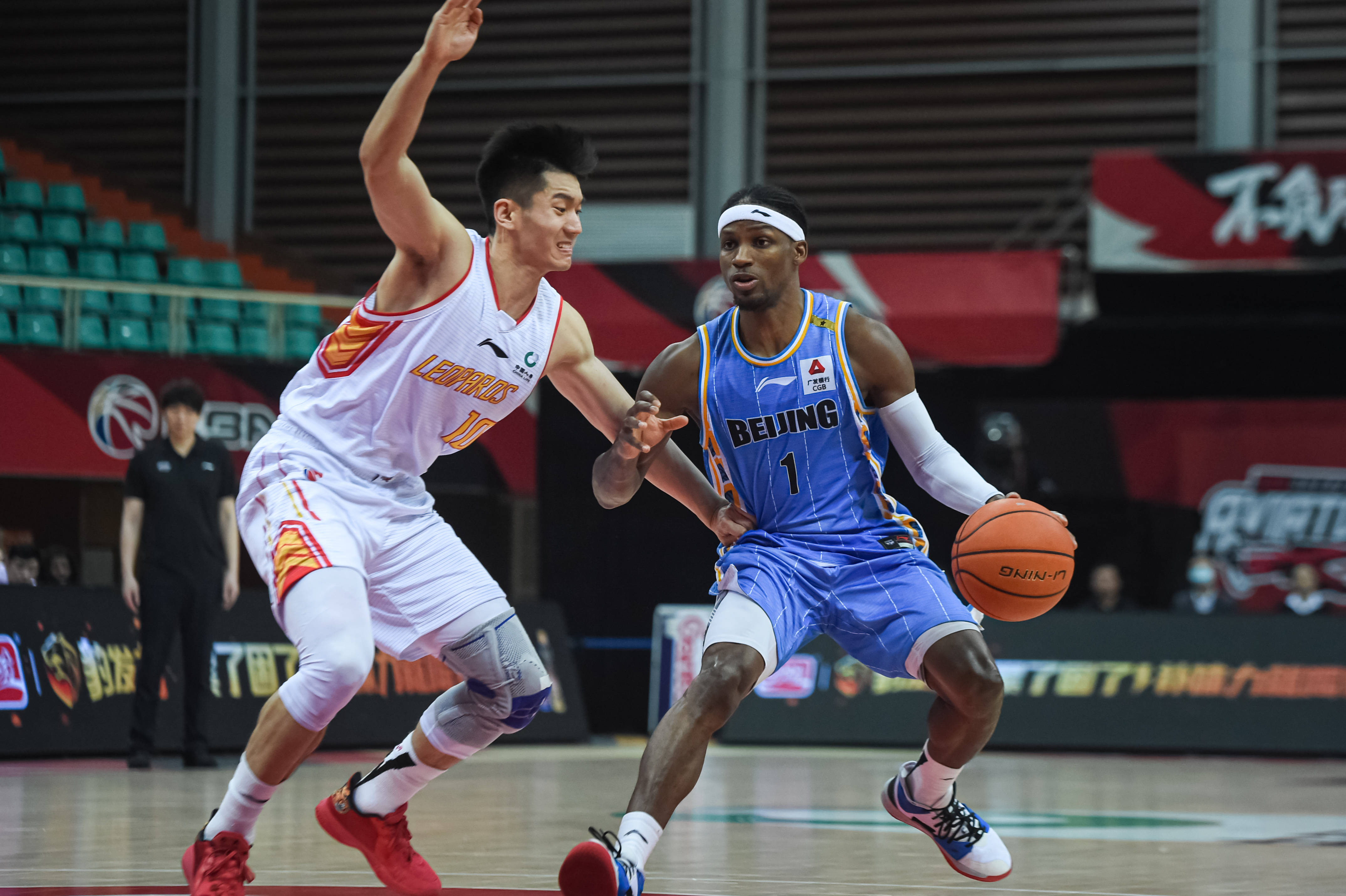 中的竞争力 中的竞争力