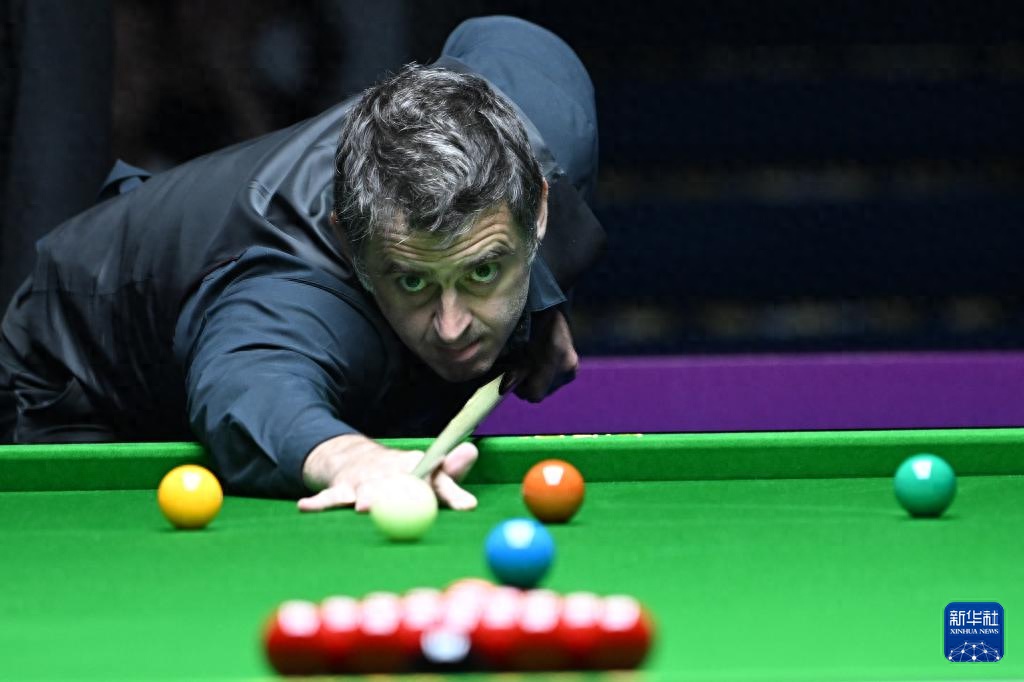 性中寻找平 性中寻找平